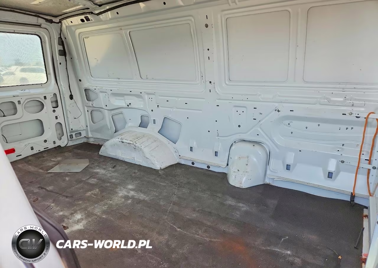 2011 Ford E150 Delivery Van VIN:1FTNE1EW2BDA11068 - 10