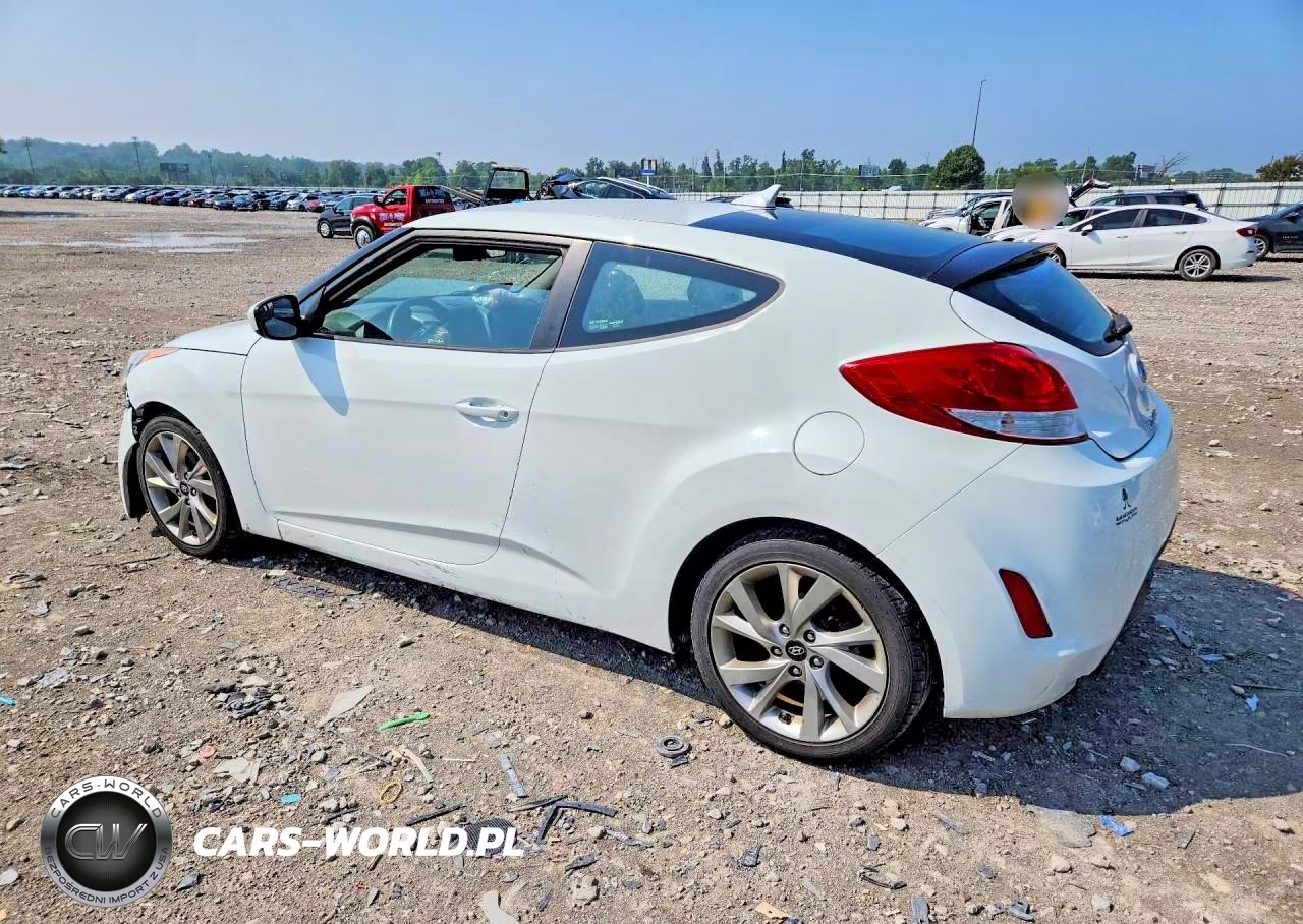 2016 Hyundai Veloster Base VIN:KMHTC6AD7GU265442 - 2
