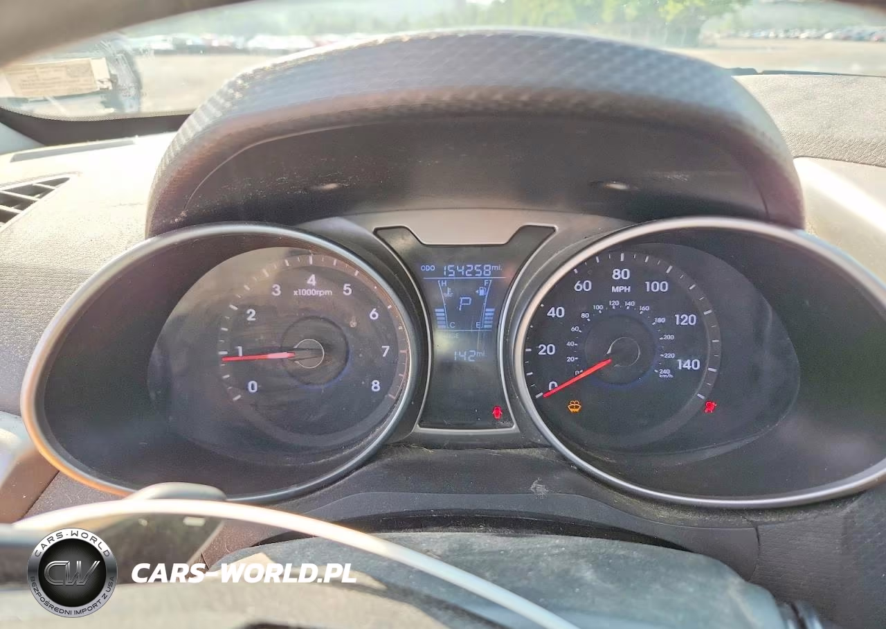 2016 Hyundai Veloster Base VIN:KMHTC6AD7GU265442 - 9