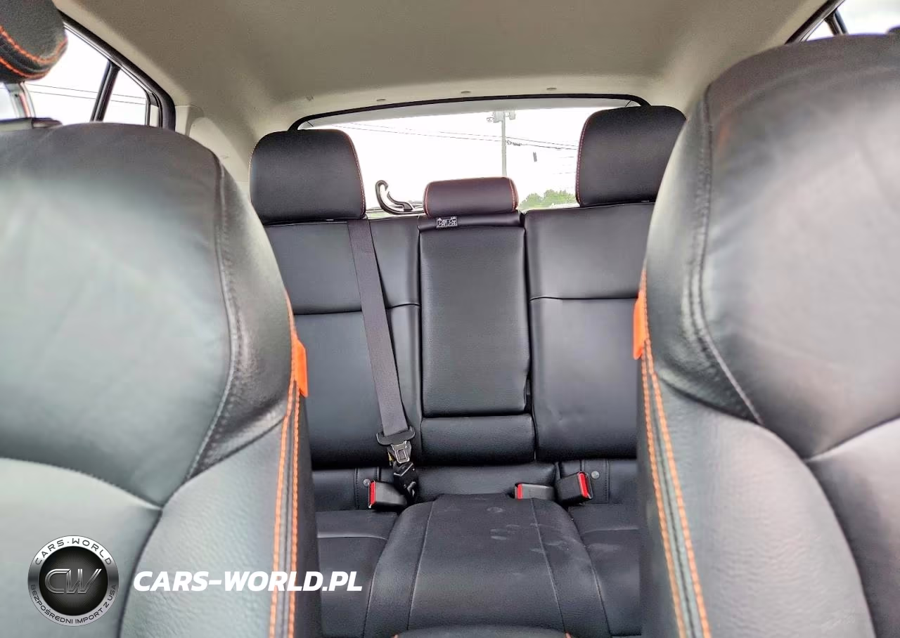 2016 Subaru Crosstrek Limited VIN:JF2GPAKC7G8218201 - 10