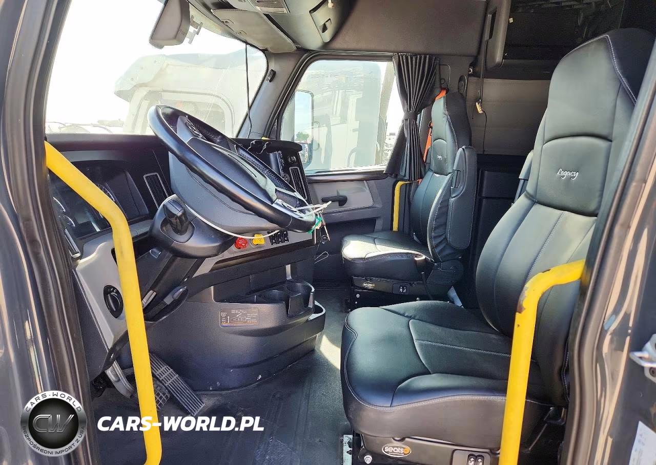 2019 Freightliner Cascadia 1 - Semi Truck VIN:3AKJHHDR7KSKK5759 - 7