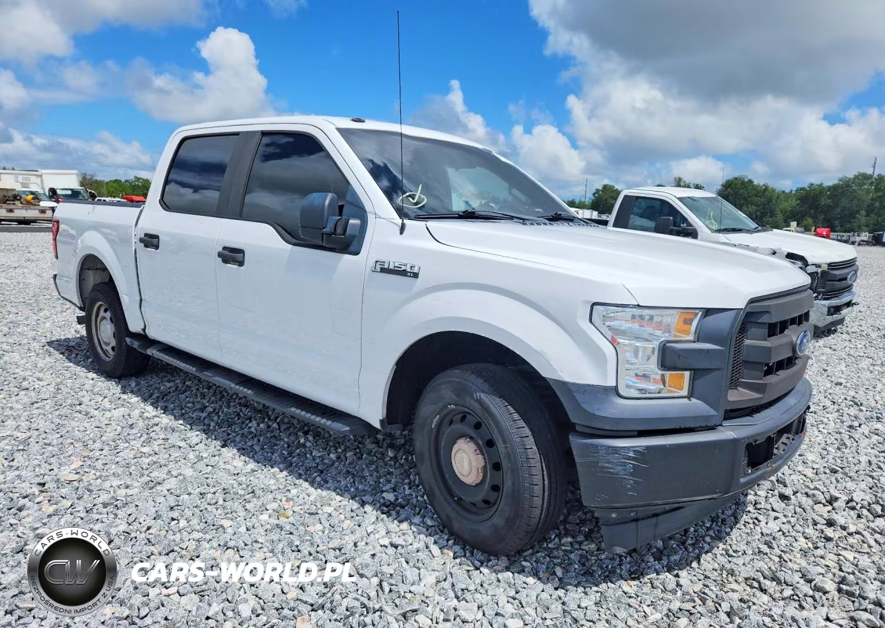 2017 Ford F150 Supercrew VIN:1FTEW1CP4HKD90670 - 4