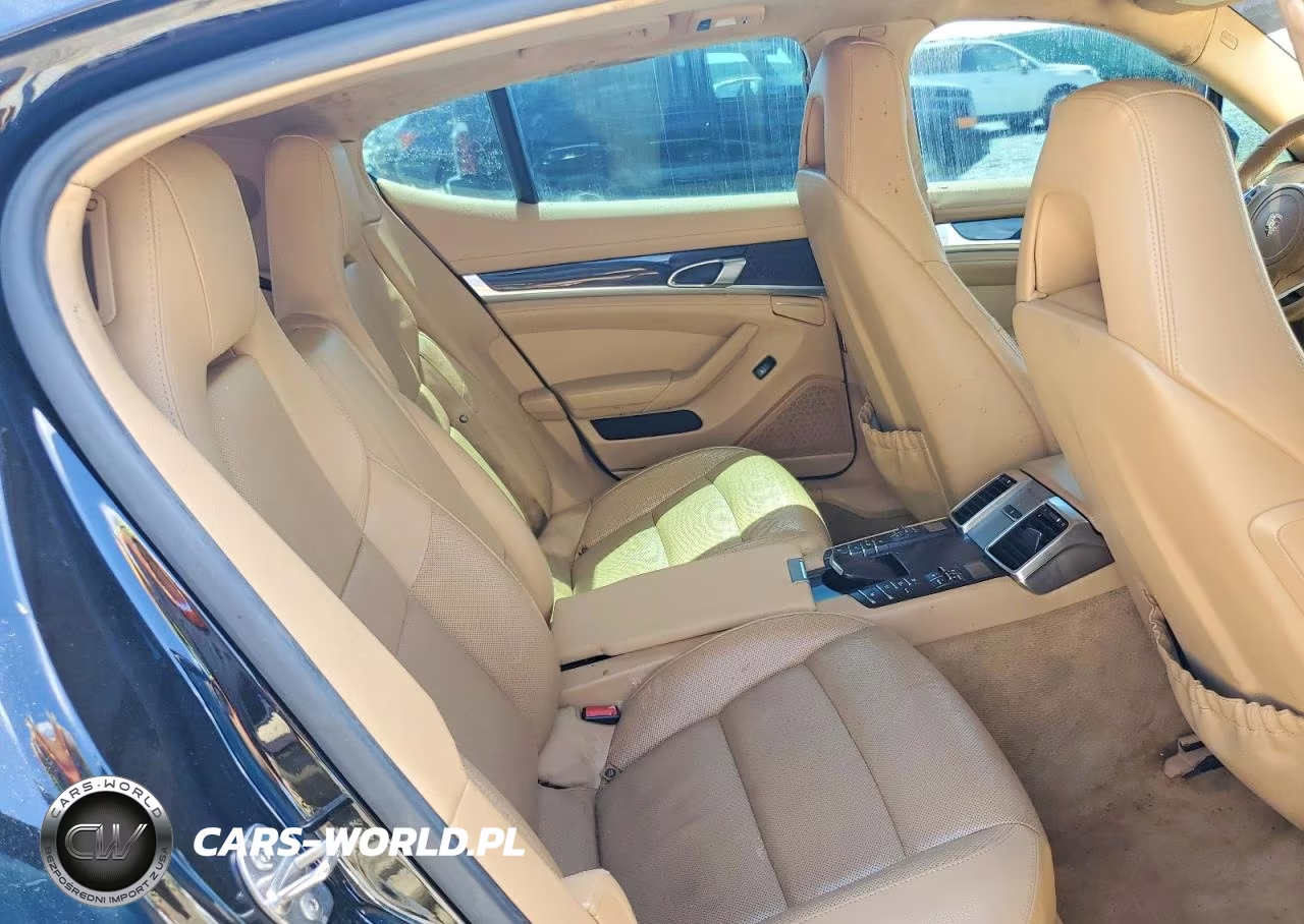 2014 Porsche Panamera 2 VIN:WP0AA2A71EL010129 - 10