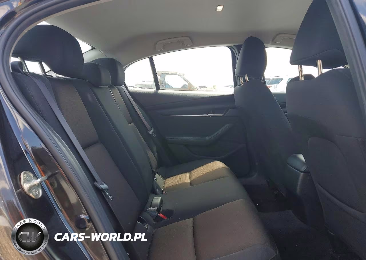 2022 Mazda 3 VIN:JM1BPAA77N1508134 - 10