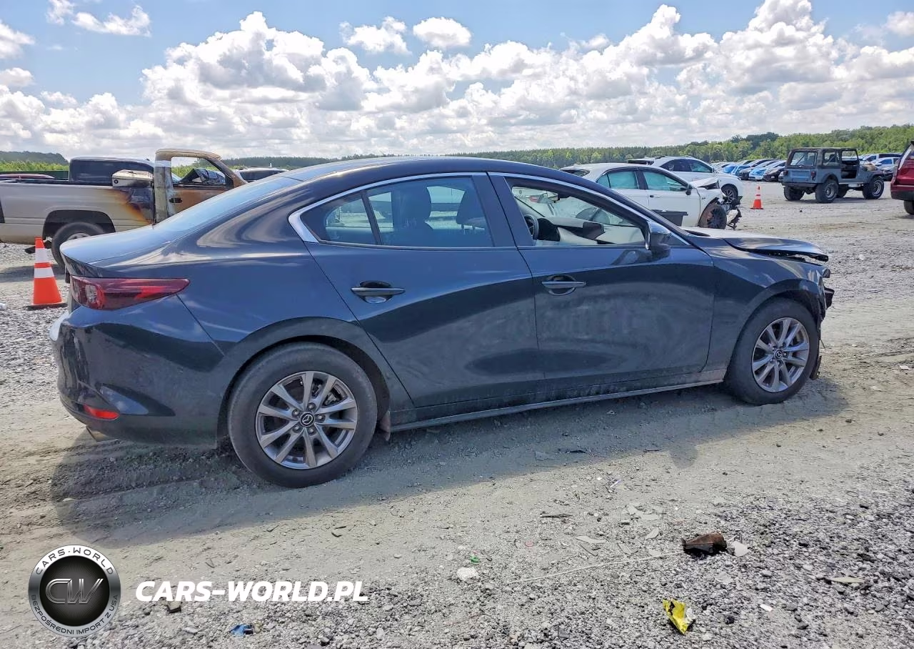 2022 Mazda 3 VIN:JM1BPAA77N1508134 - 3