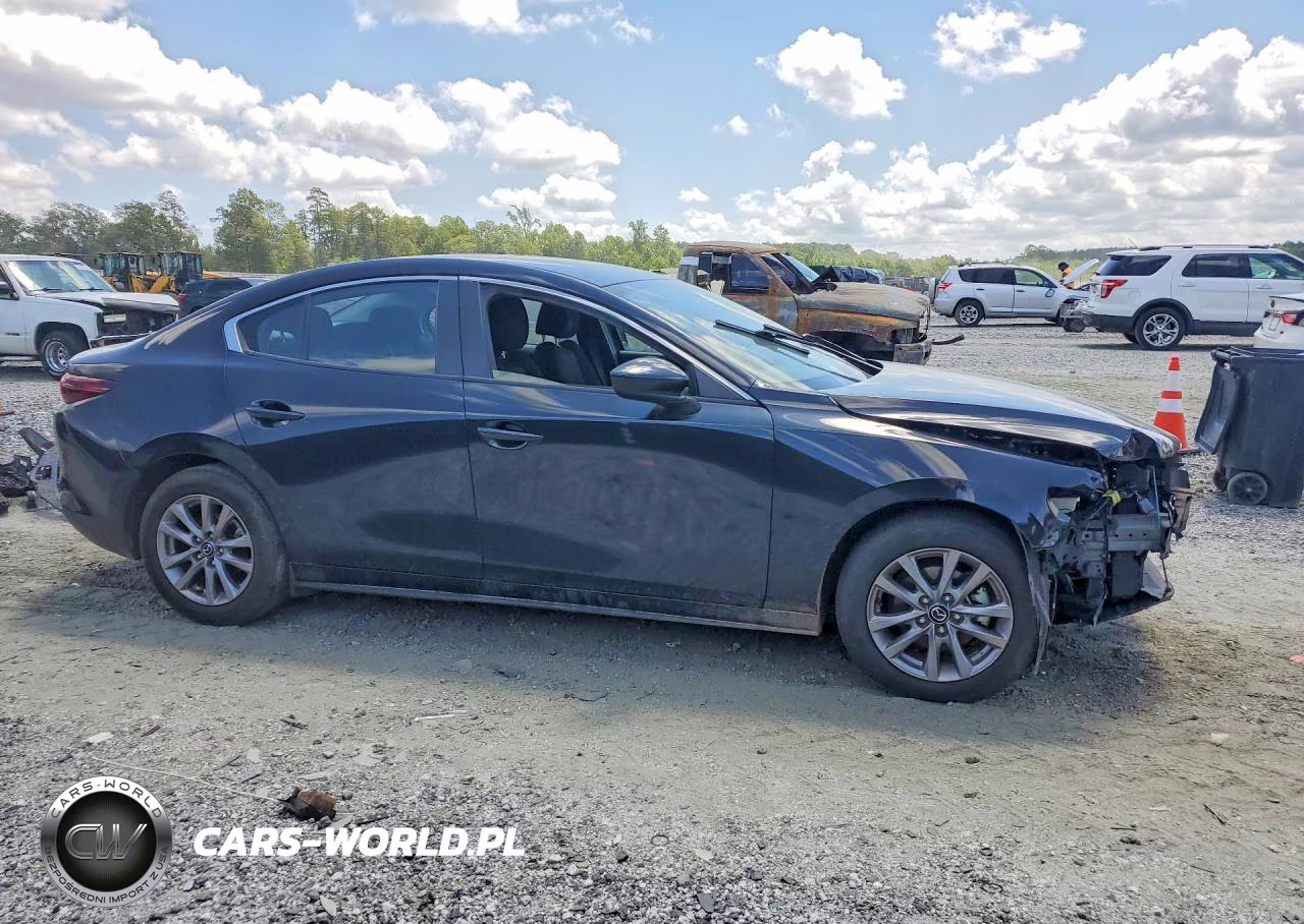 2022 Mazda 3 VIN:JM1BPAA77N1508134 - 4
