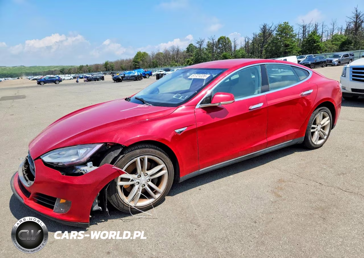 2013 Tesla Model S