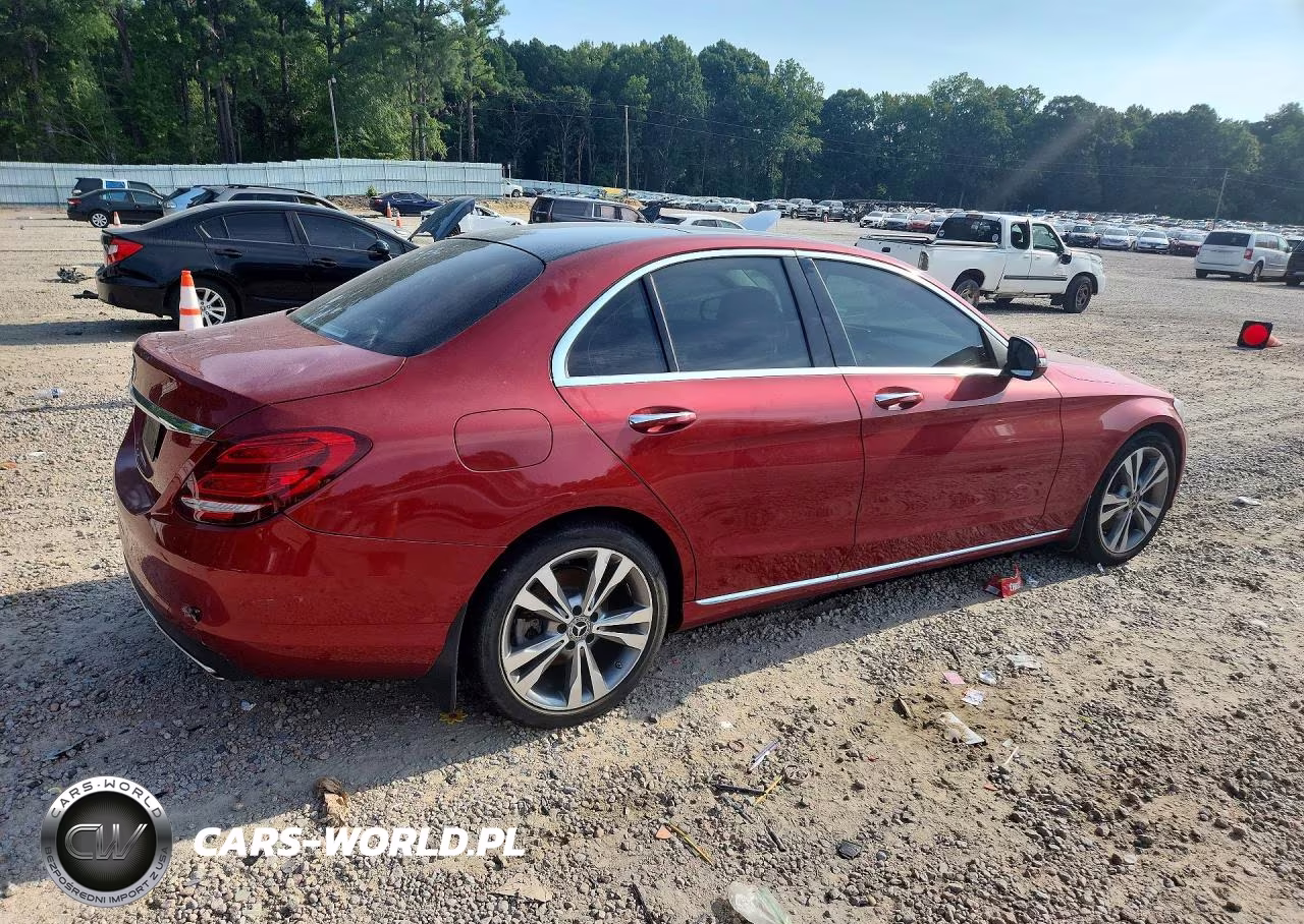 2018 Mercedes-Benz C 300 VIN:WDDWF4JB0JR403768 - 3