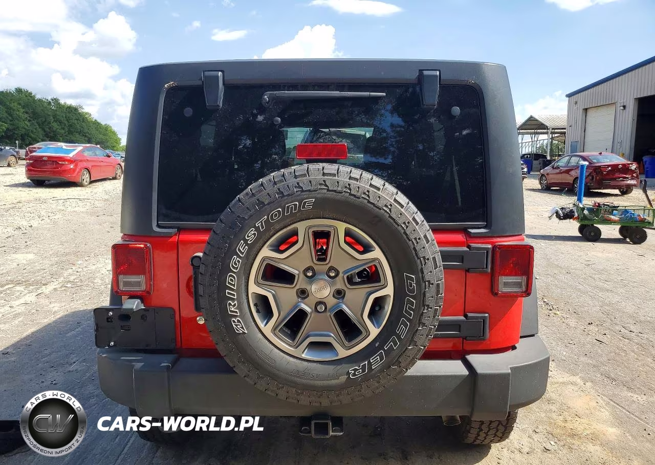 2016 Jeep Wrangler Unlimited Rubicon VIN:1C4BJWFG4GL243896 - 6