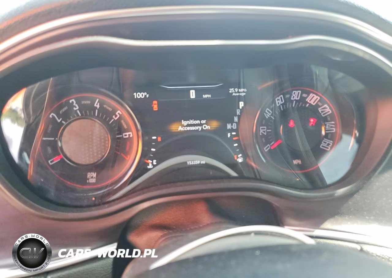 2018 Dodge Challenger Sxt VIN:2C3CDZAG3JH322215 - 9