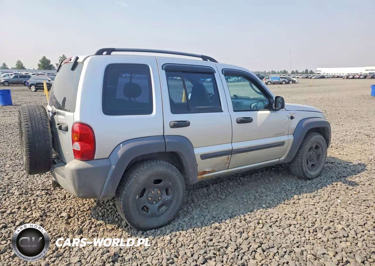 2004 Jeep Liberty Sport VIN:1J4GL48K34W283946 - 3