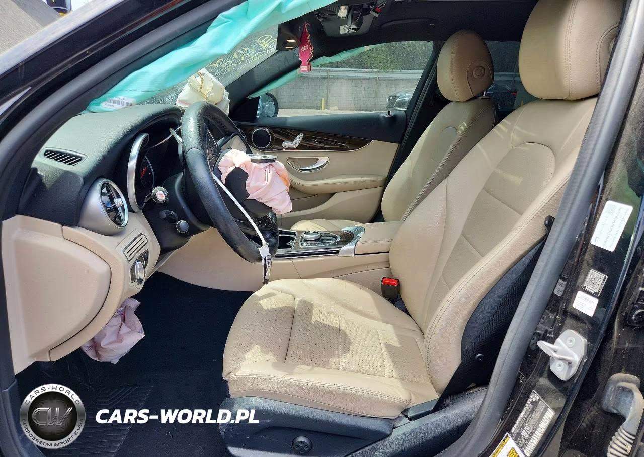 2018 Mercedes-Benz C 300 VIN:55SWF4JB9JU240701 - 7