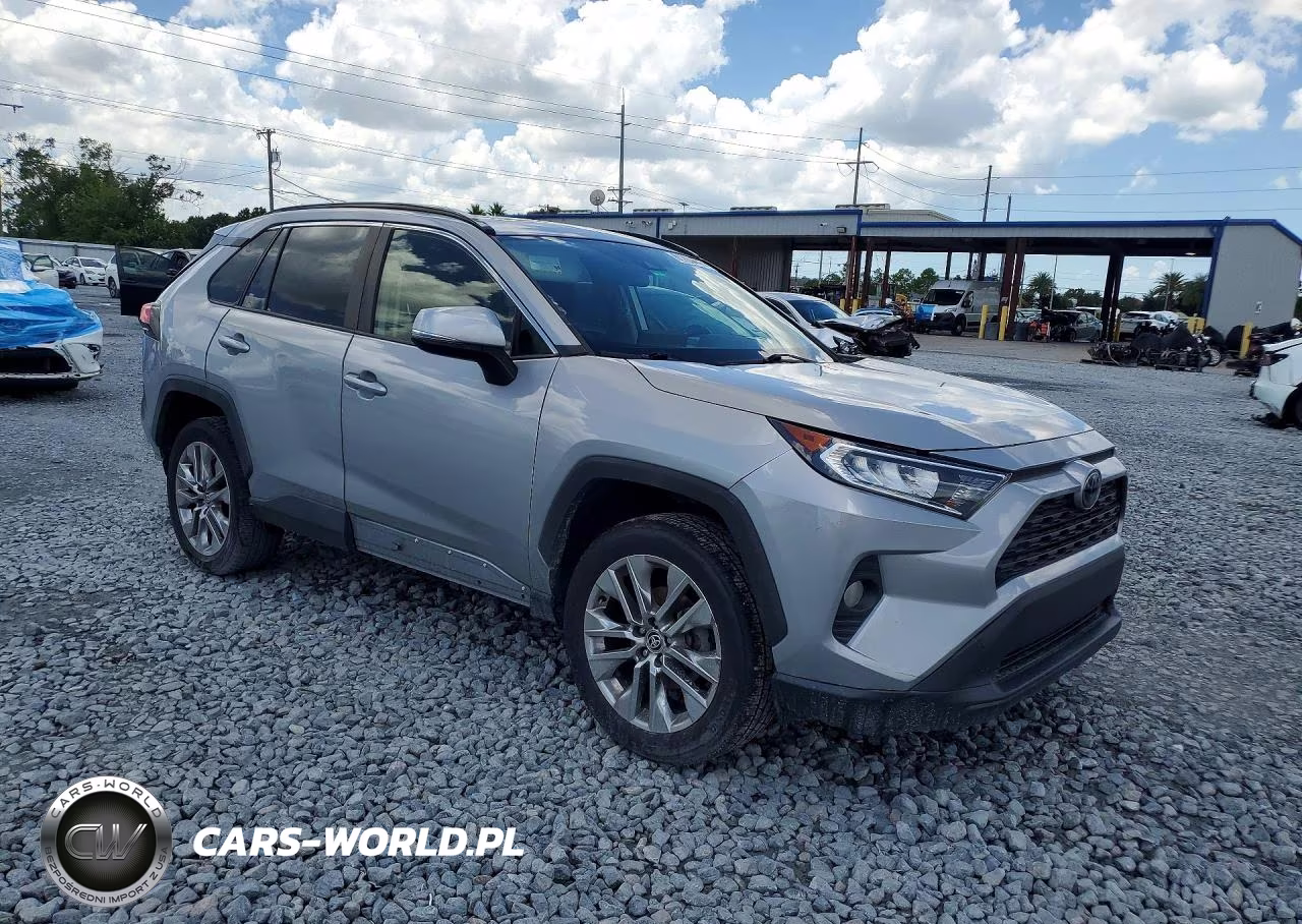 2020 Toyota Rav4 Xle Premium VIN:JTMC1RFV5LD518233 - 4
