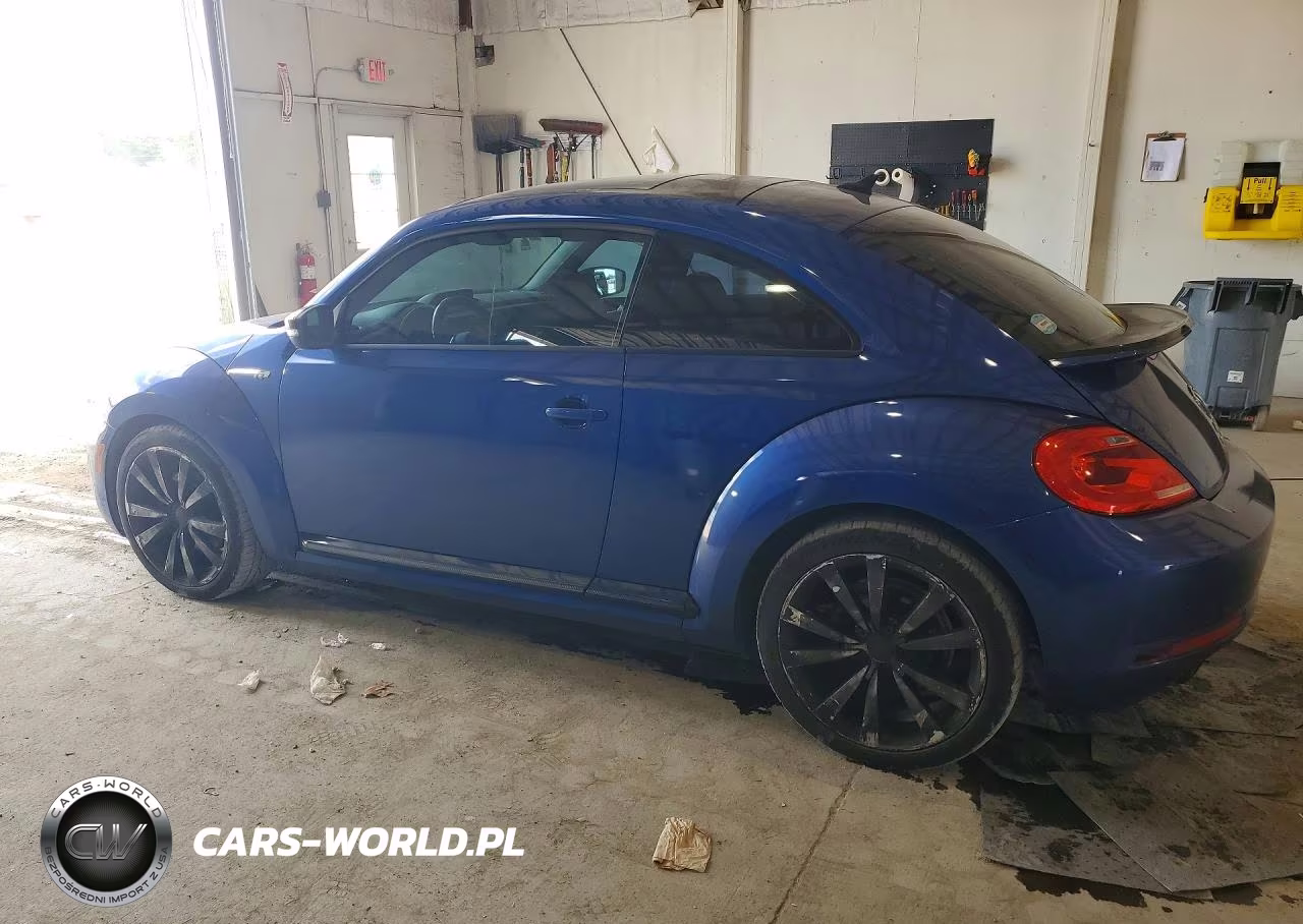 2013 Volkswagen Beetle Turbo VIN:3VWVT7AT2DM685827 - 2