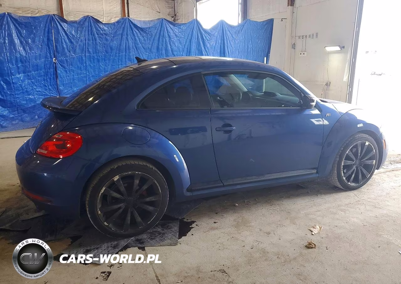 2013 Volkswagen Beetle Turbo VIN:3VWVT7AT2DM685827 - 3