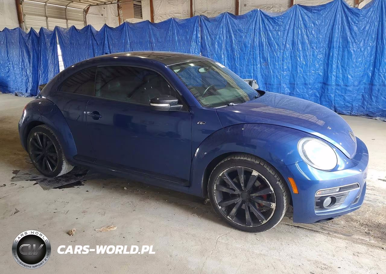 2013 Volkswagen Beetle Turbo VIN:3VWVT7AT2DM685827 - 4