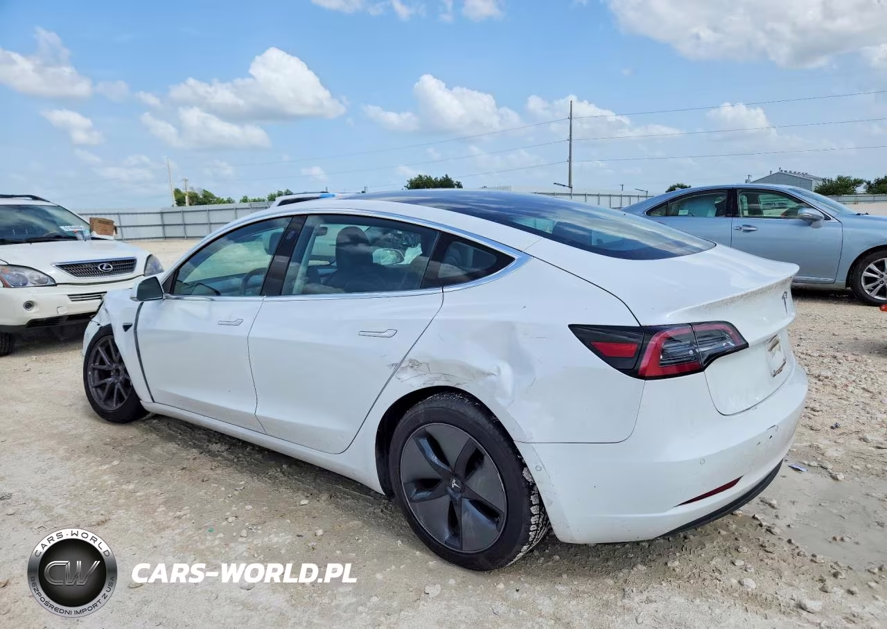 2018 Tesla Model 3 VIN:5YJ3E1EA0JF076830 - 2