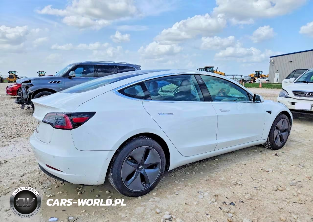 2018 Tesla Model 3 VIN:5YJ3E1EA0JF076830 - 3