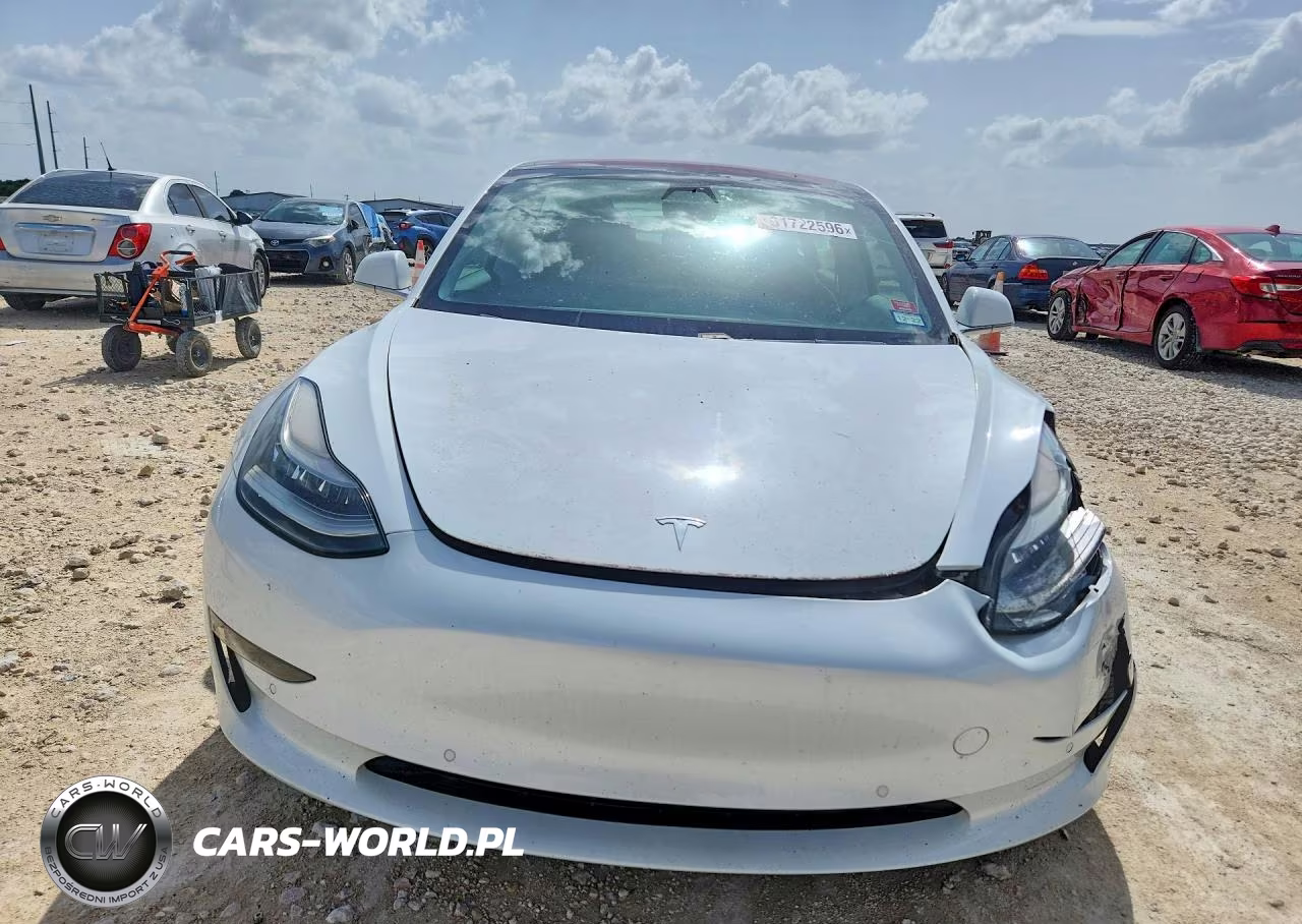 2018 Tesla Model 3 VIN:5YJ3E1EA0JF076830 - 5