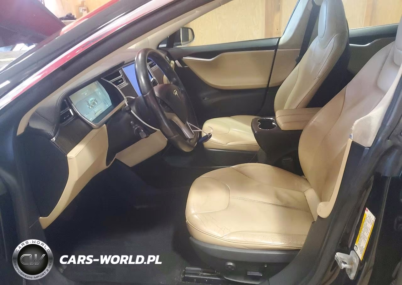 2013 Tesla Model S VIN:5YJSA1CN0DFP22336 - 7