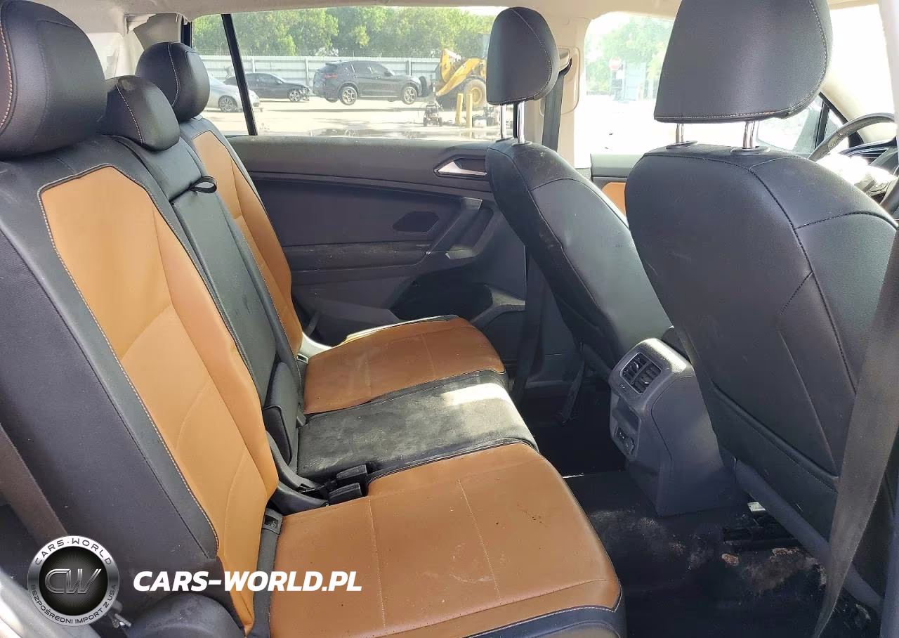 2018 Volkswagen Tiguan Se VIN:3VV3B7AX9JM207241 - 10
