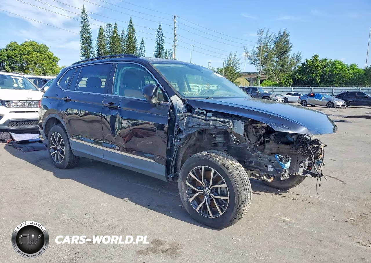 2018 Volkswagen Tiguan Se VIN:3VV3B7AX9JM207241 - 4