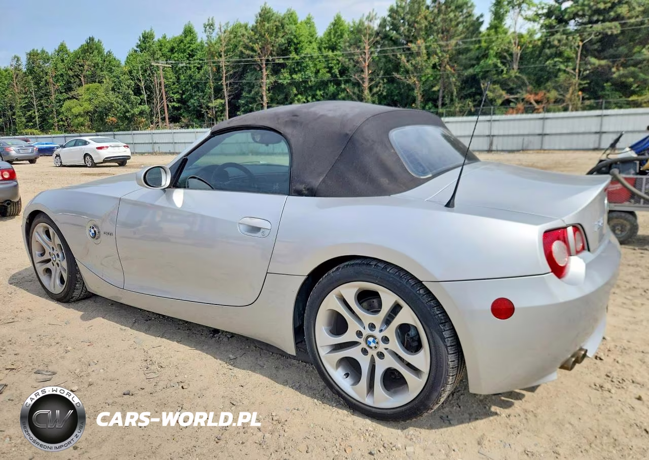 2005 BMW Z4 3.0 VIN:4USBT53545LU10532 - 2