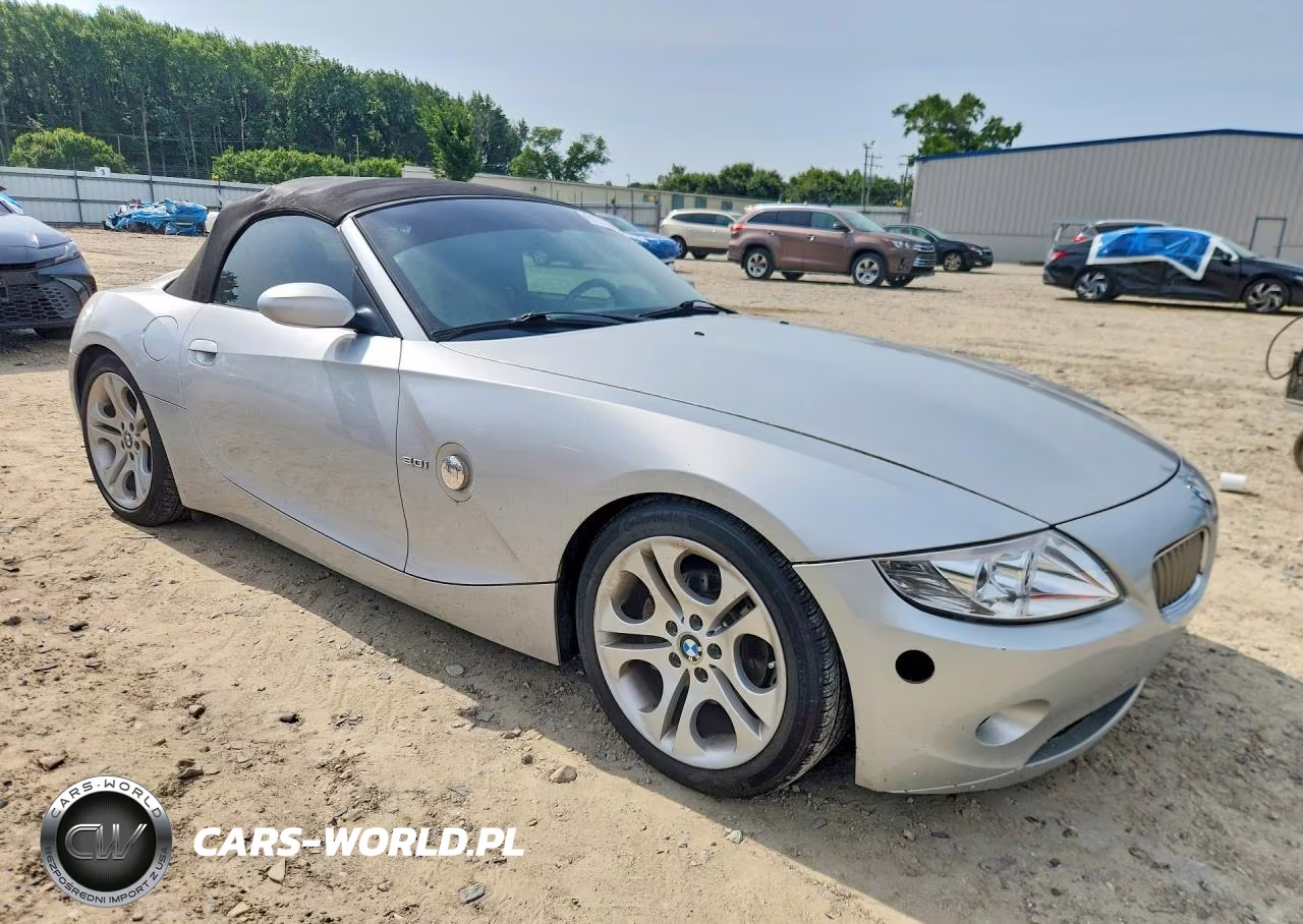 2005 BMW Z4 3.0 VIN:4USBT53545LU10532 - 4
