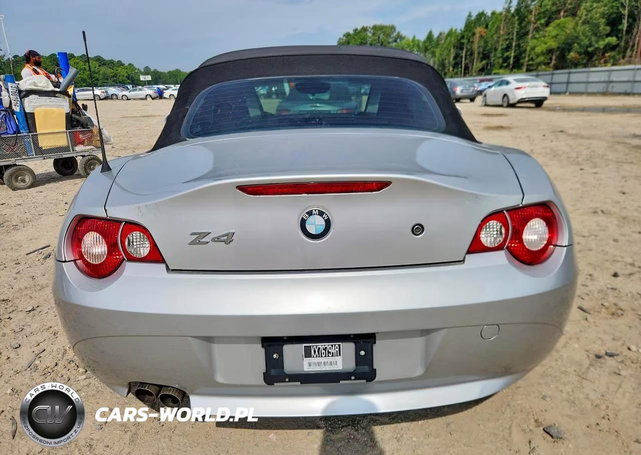2005 BMW Z4 3.0 VIN:4USBT53545LU10532 - 6
