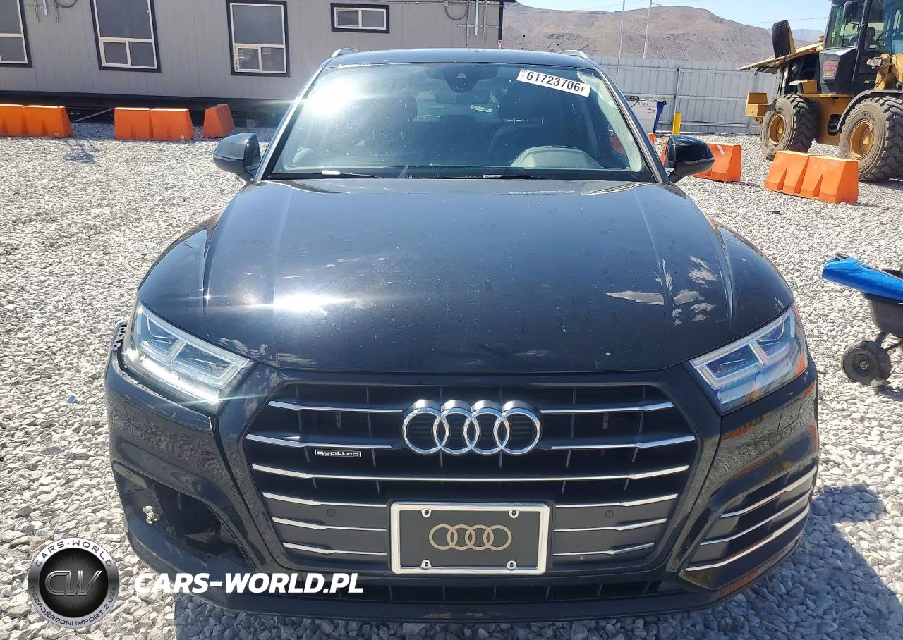 2020 Audi Q5 E Premium Plus VIN:WA1E2AFY6L2061617 - 5