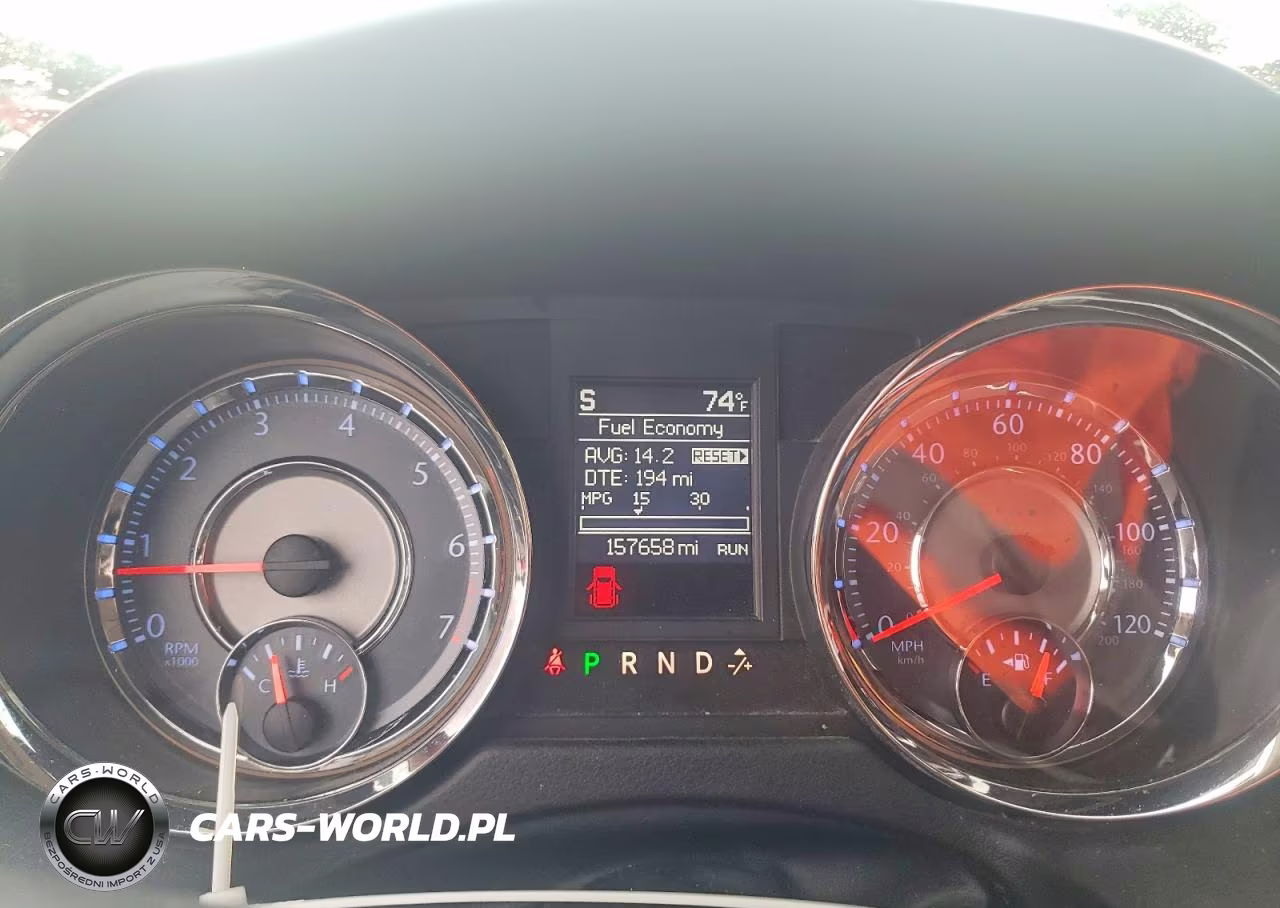 2013 Chrysler Town & Country Touring VIN:2C4RC1BG2DR780190 - 9