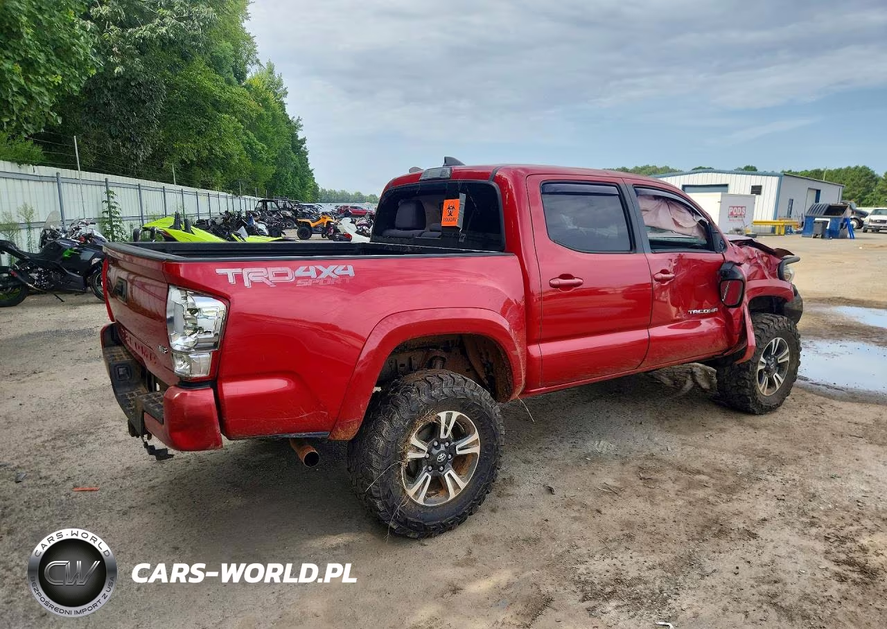 2017 Toyota Tacoma Trd Sport VIN:5TFCZ5AN6HX064377 - 3