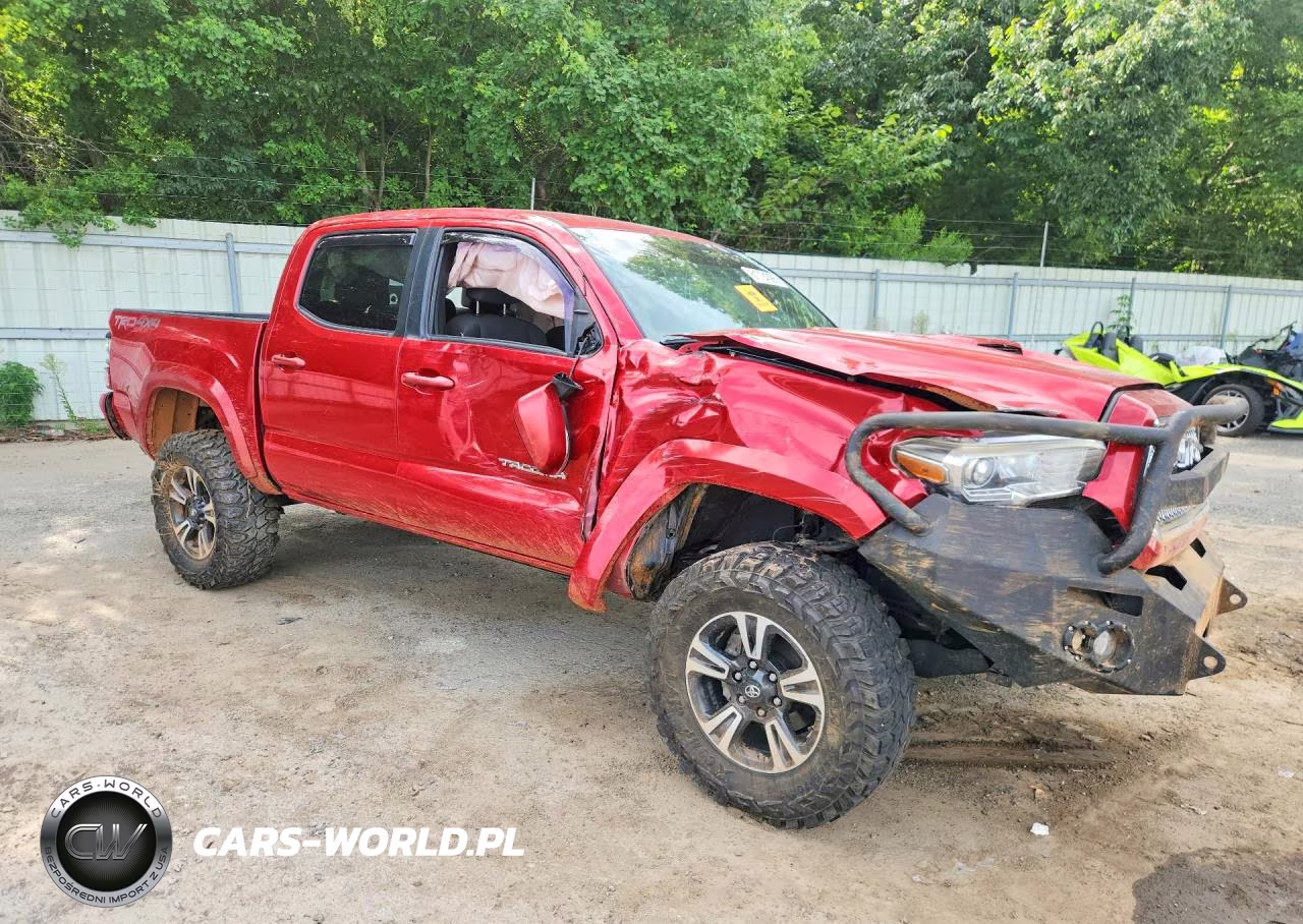 2017 Toyota Tacoma Trd Sport VIN:5TFCZ5AN6HX064377 - 4