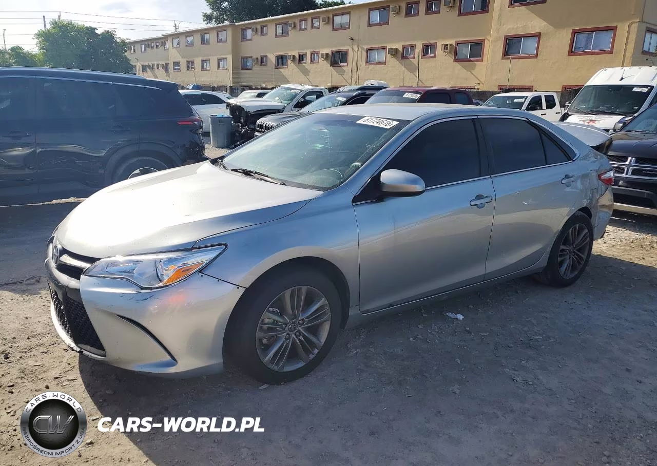 2015 Toyota Camry Se – zdjęcie 1 z 12