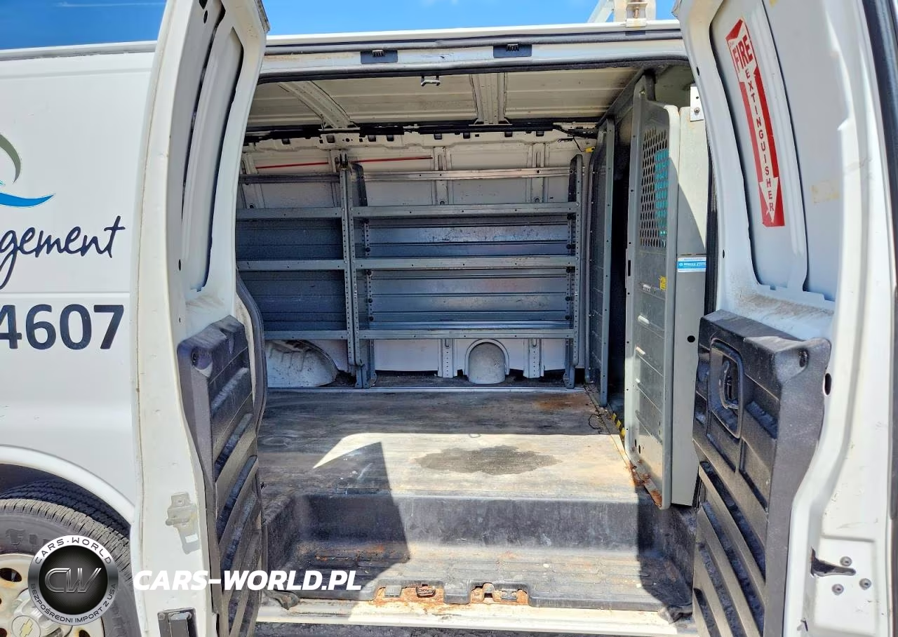 2013 Chevrolet Express G1500 VIN:1GCSGAFX7D1135278 - 10
