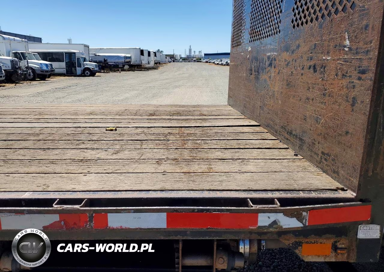 2018 Freightliner M2 106 Medium Duty VIN:1FVHCYFE4JHKA6680 - 10