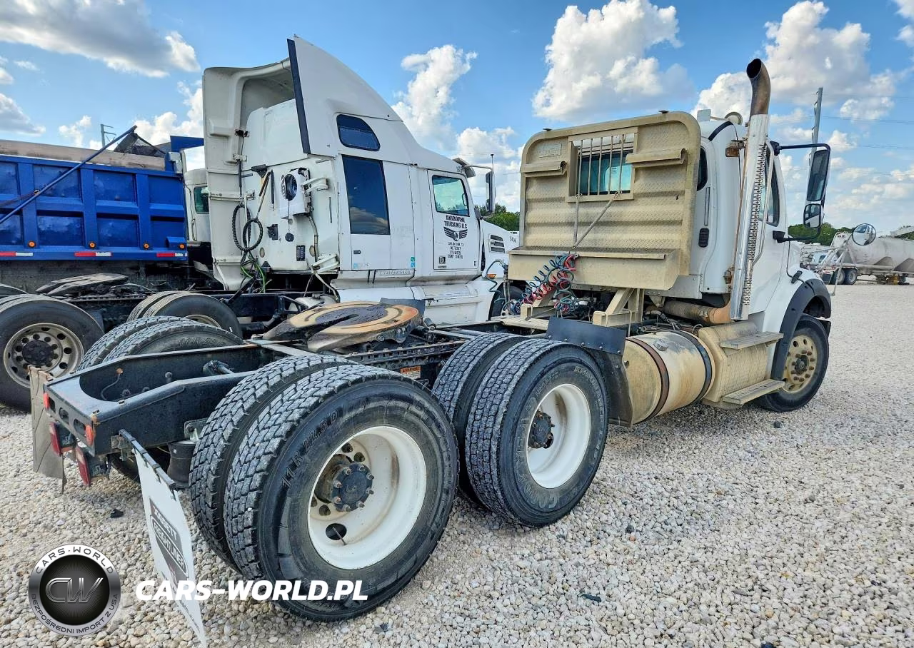 2015 Freightliner Business Class M2 Semi Truck VIN:3AKJC5DV4FDGK1865 - 3