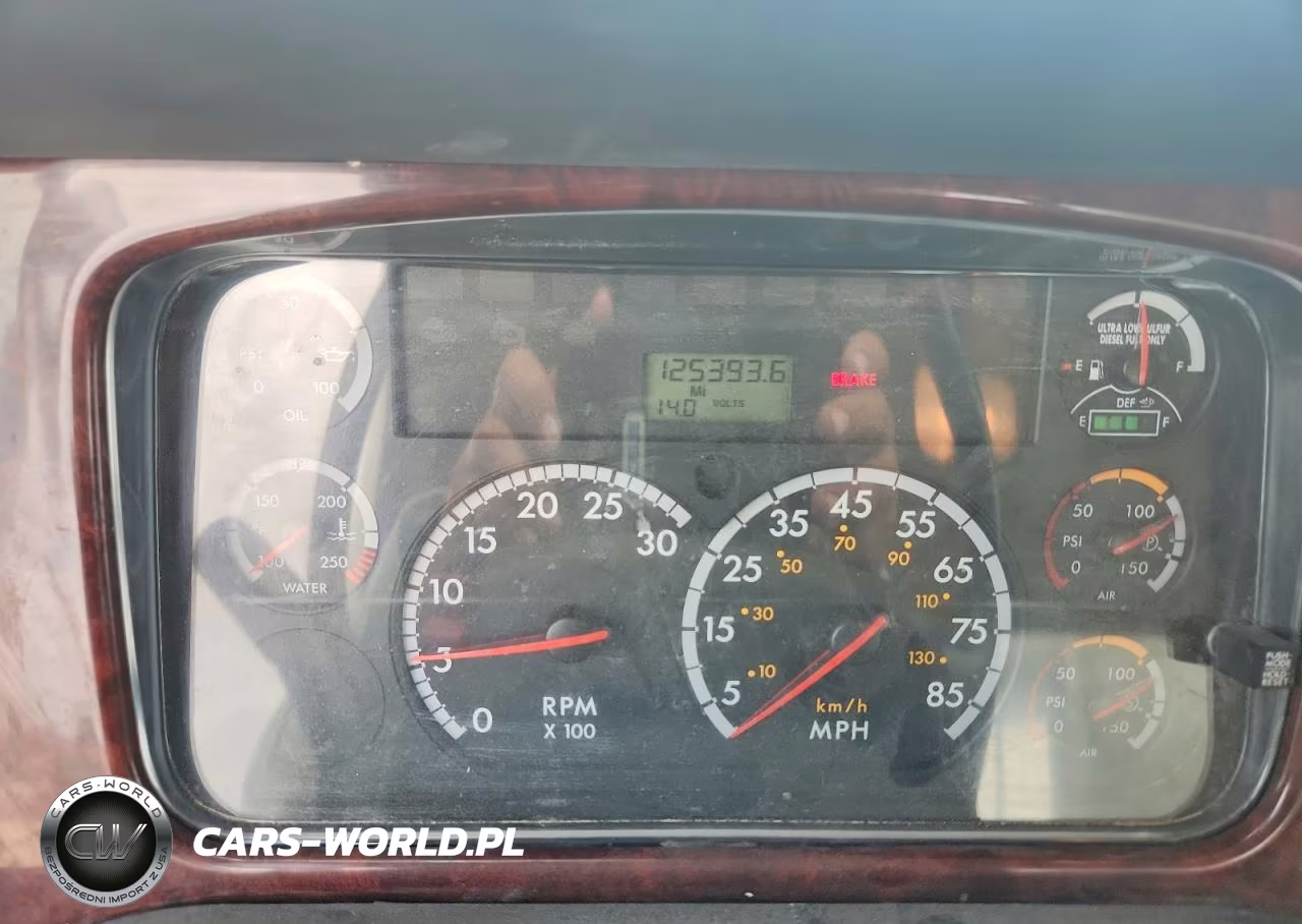 2015 Freightliner Business Class M2 Semi Truck VIN:3AKJC5DV4FDGK1865 - 9