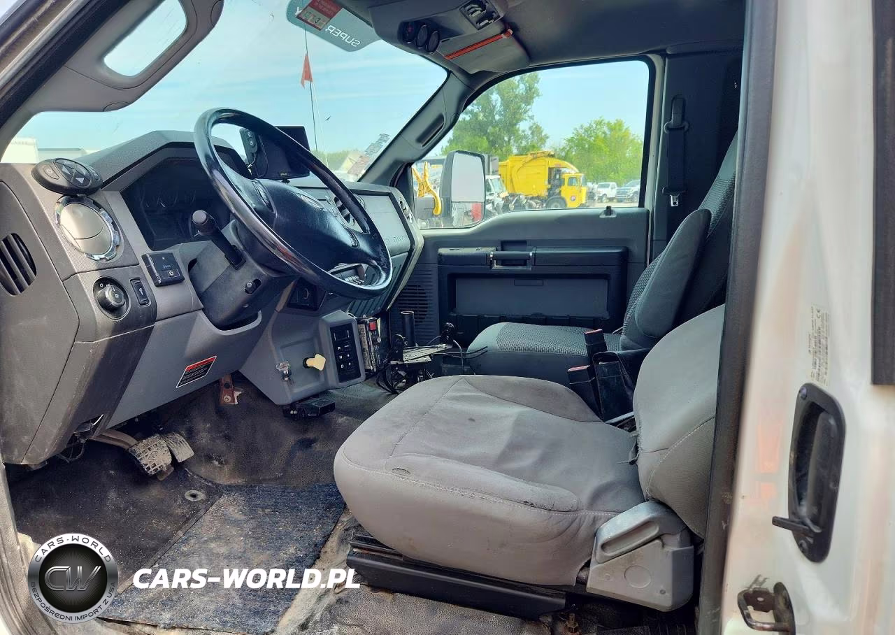 2012 Ford F750 Super Duty Bucket Truck VIN:3FRXX7FK4CV338706 - 7