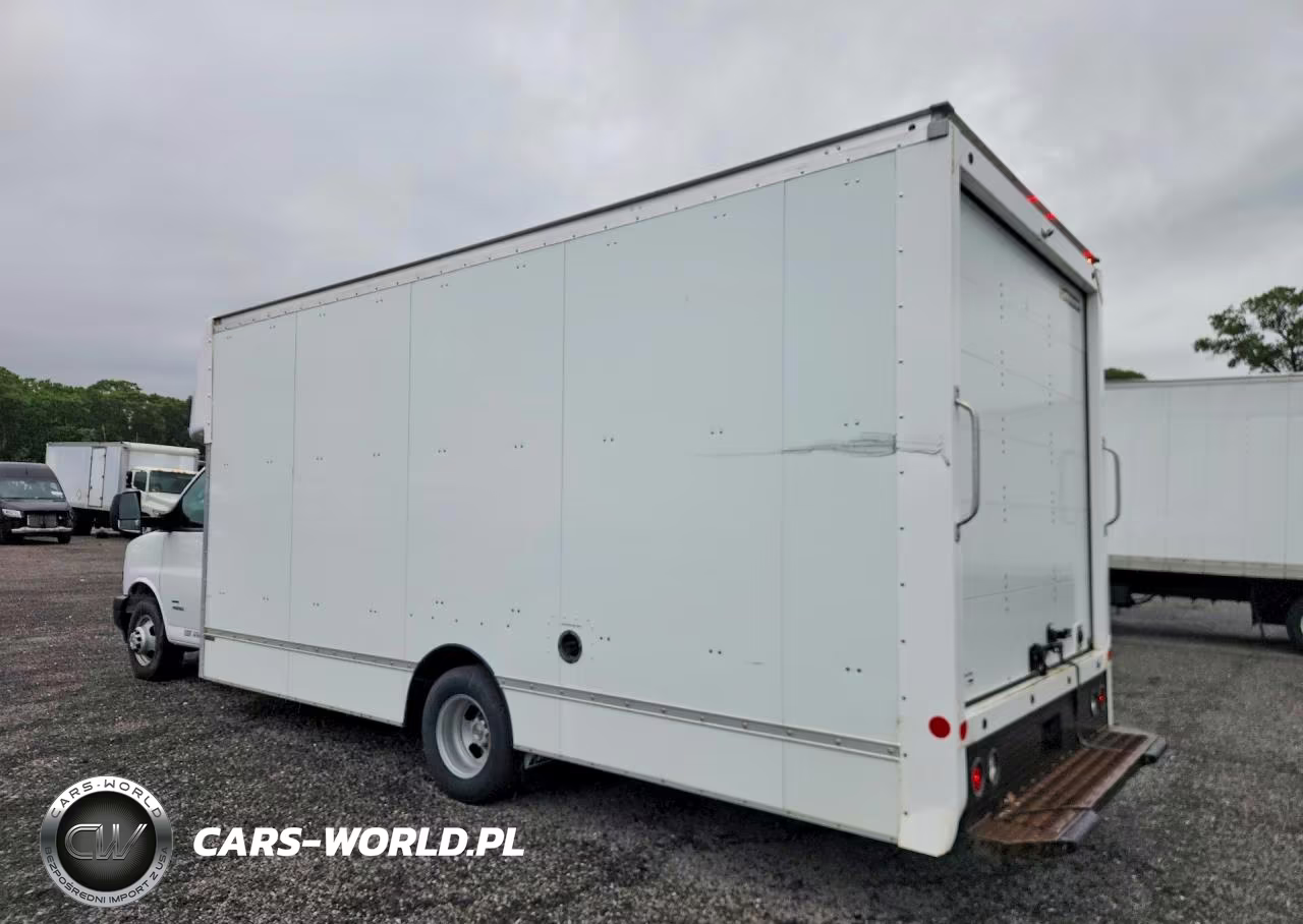2021 Chevrolet Express Delivery Truck VIN:1HA6GVC72MN010917 - 2