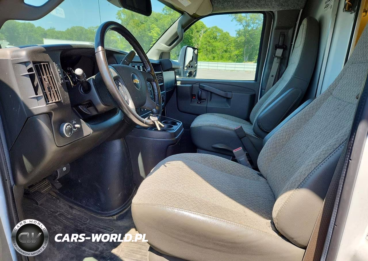 2021 Chevrolet Express Delivery Truck VIN:1HA6GVC72MN010917 - 7