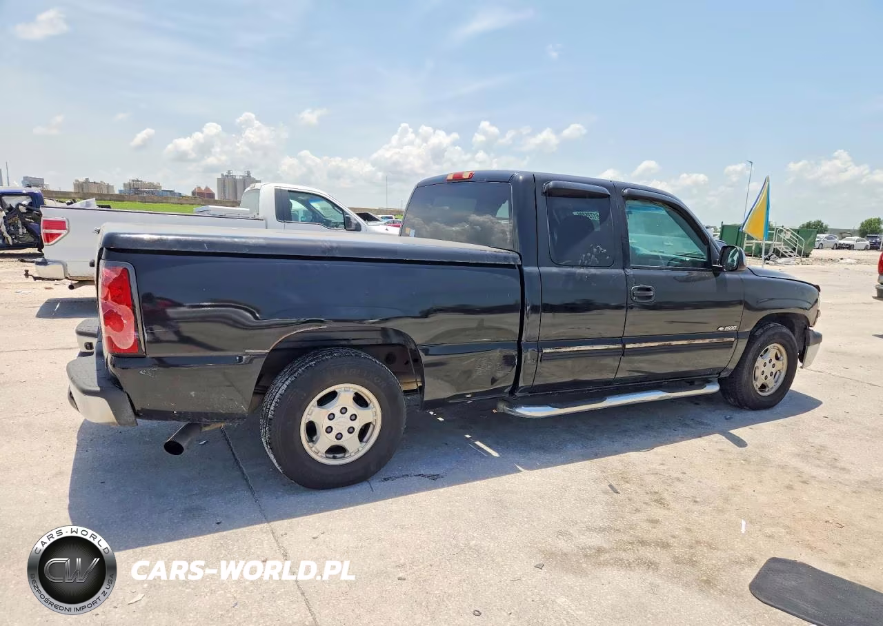 2002 Chevrolet Silverado C1500 VIN:2GCEC19T221397721 - 3