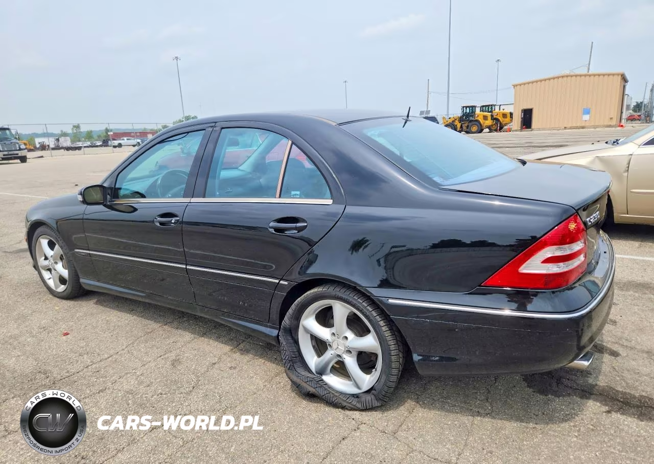 2005 Mercedes-Benz C 230K Sport Sedan VIN:WDBRF40J95F566442 - 2