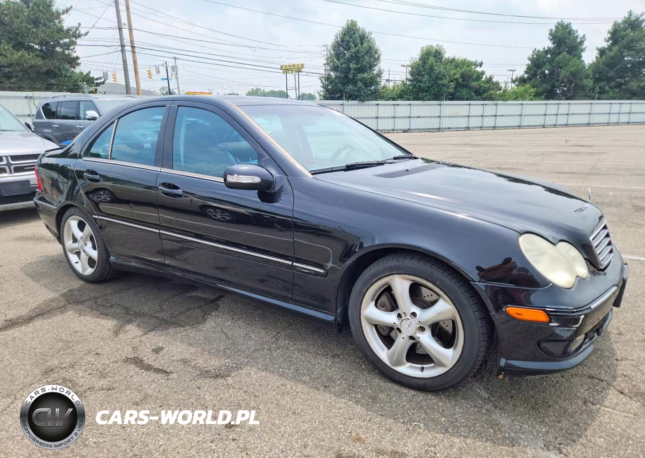 2005 Mercedes-Benz C 230K Sport Sedan VIN:WDBRF40J95F566442 - 4