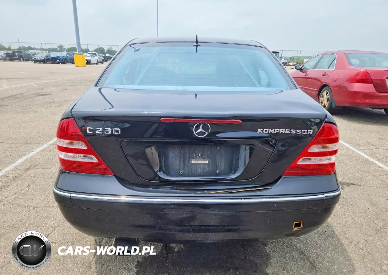 2005 Mercedes-Benz C 230K Sport Sedan VIN:WDBRF40J95F566442 - 6