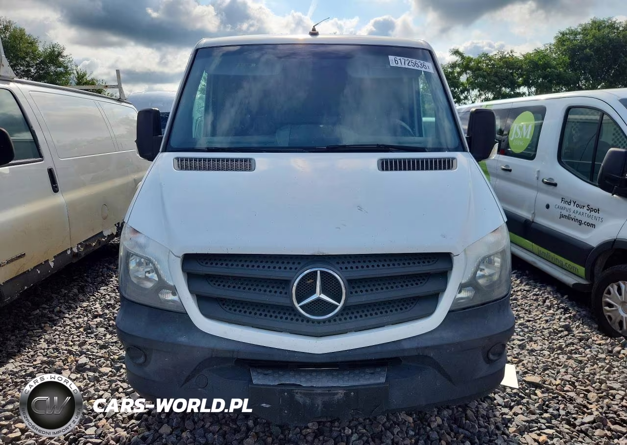 2017 Mercedes-Benz Sprinter 2500 VIN:WD3PE7CD3HP561278 - 5