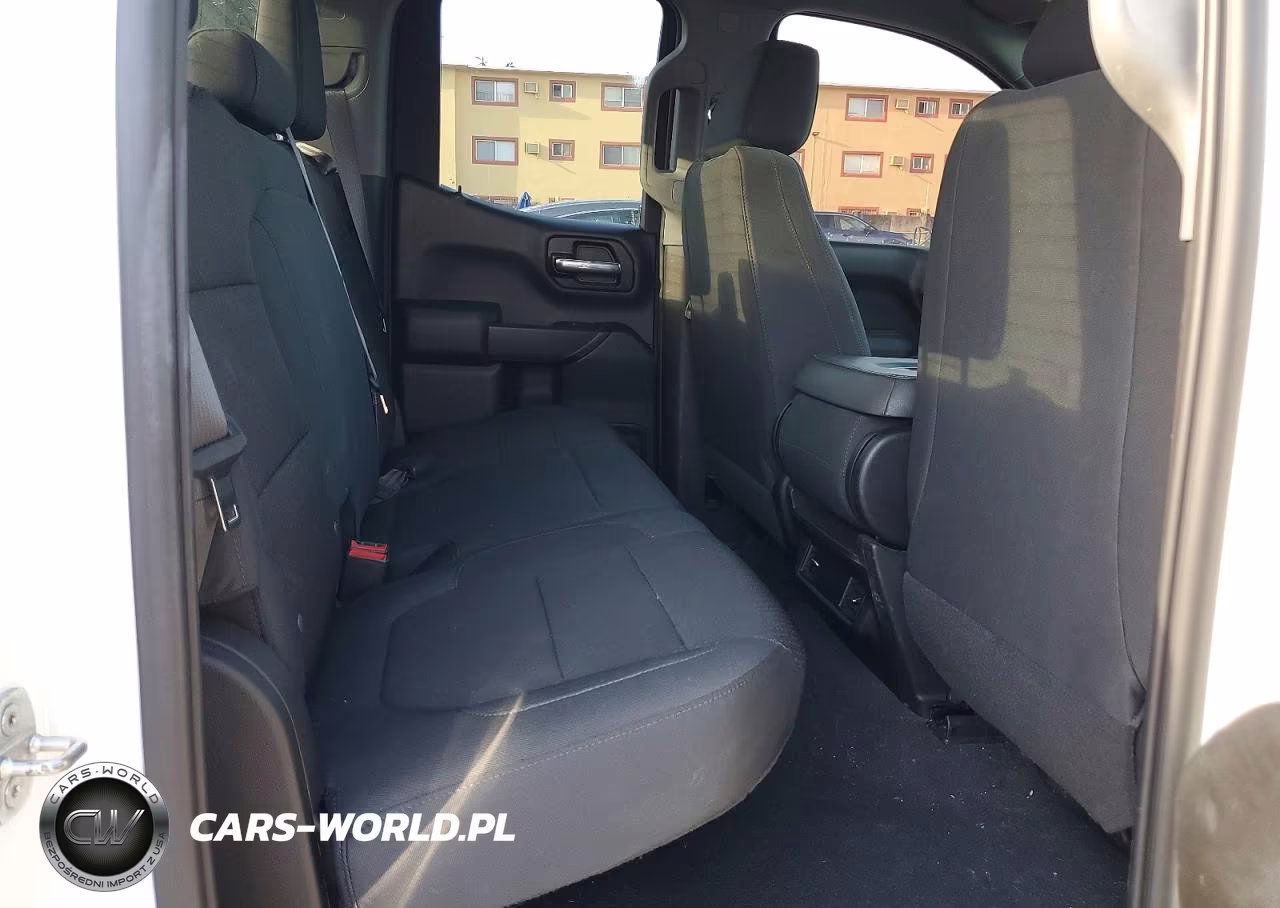 2021 Chevrolet Silverado C1500 Custom VIN:1GCRWBEH1MZ192143 - 10