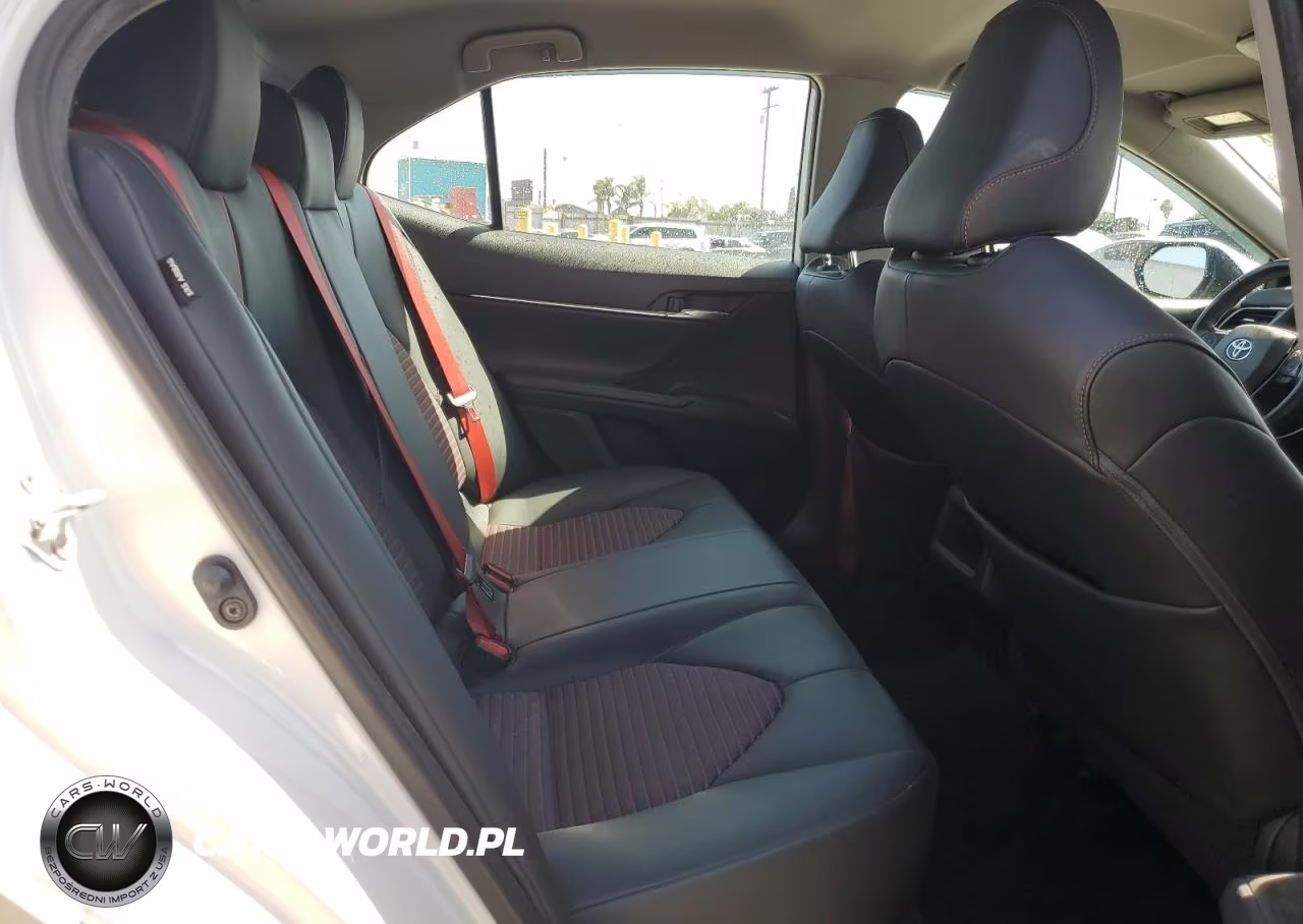 2021 Toyota Camry Trd VIN:4T1KZ1AK0MU052209 - 10