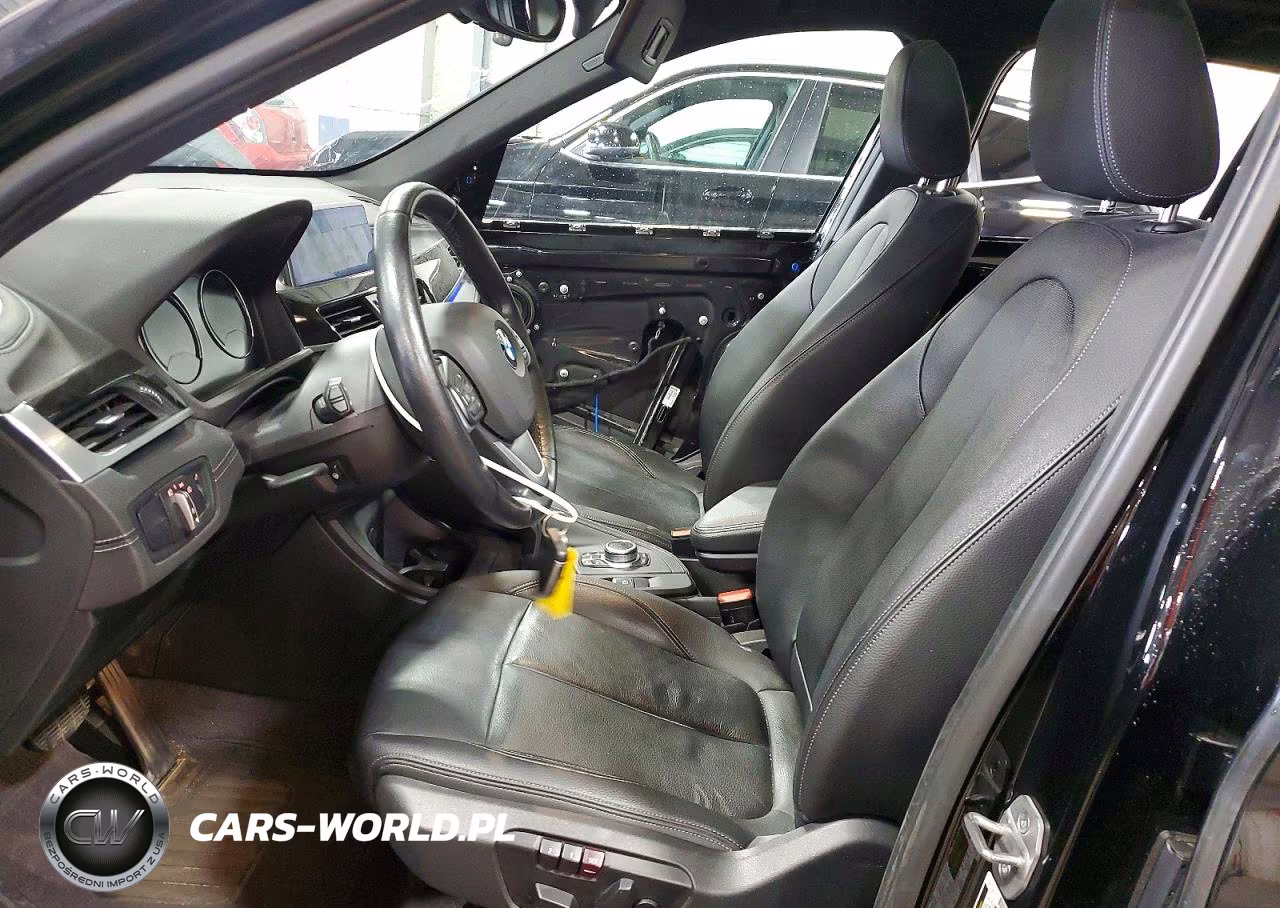 2021 BMW X1 xDrive28I VIN:WBXJG9C08M5S87955 - 7