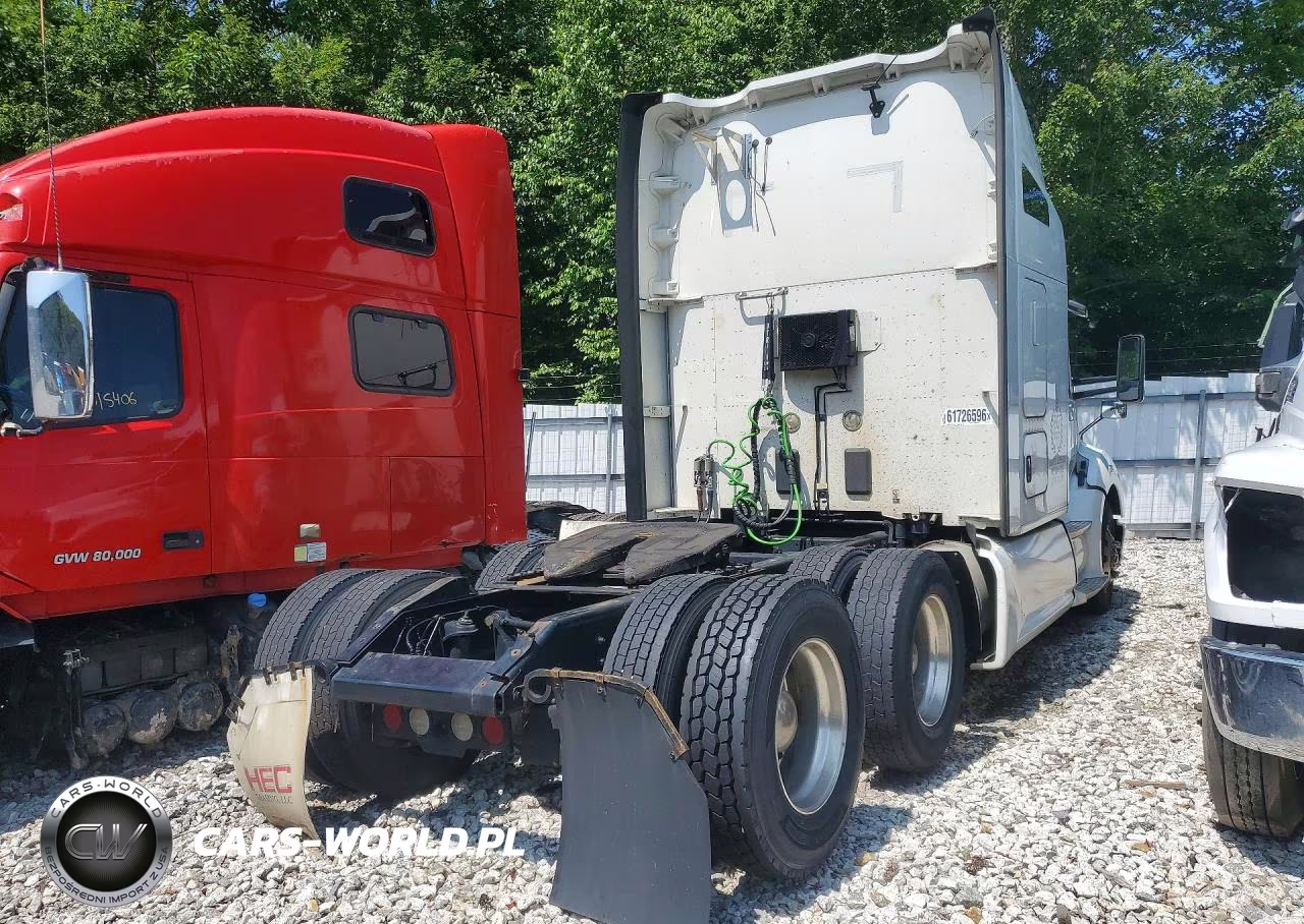 2020 Kenworth T680 - Semi Truck VIN:1XKYDP9X7LJ311119 - 3